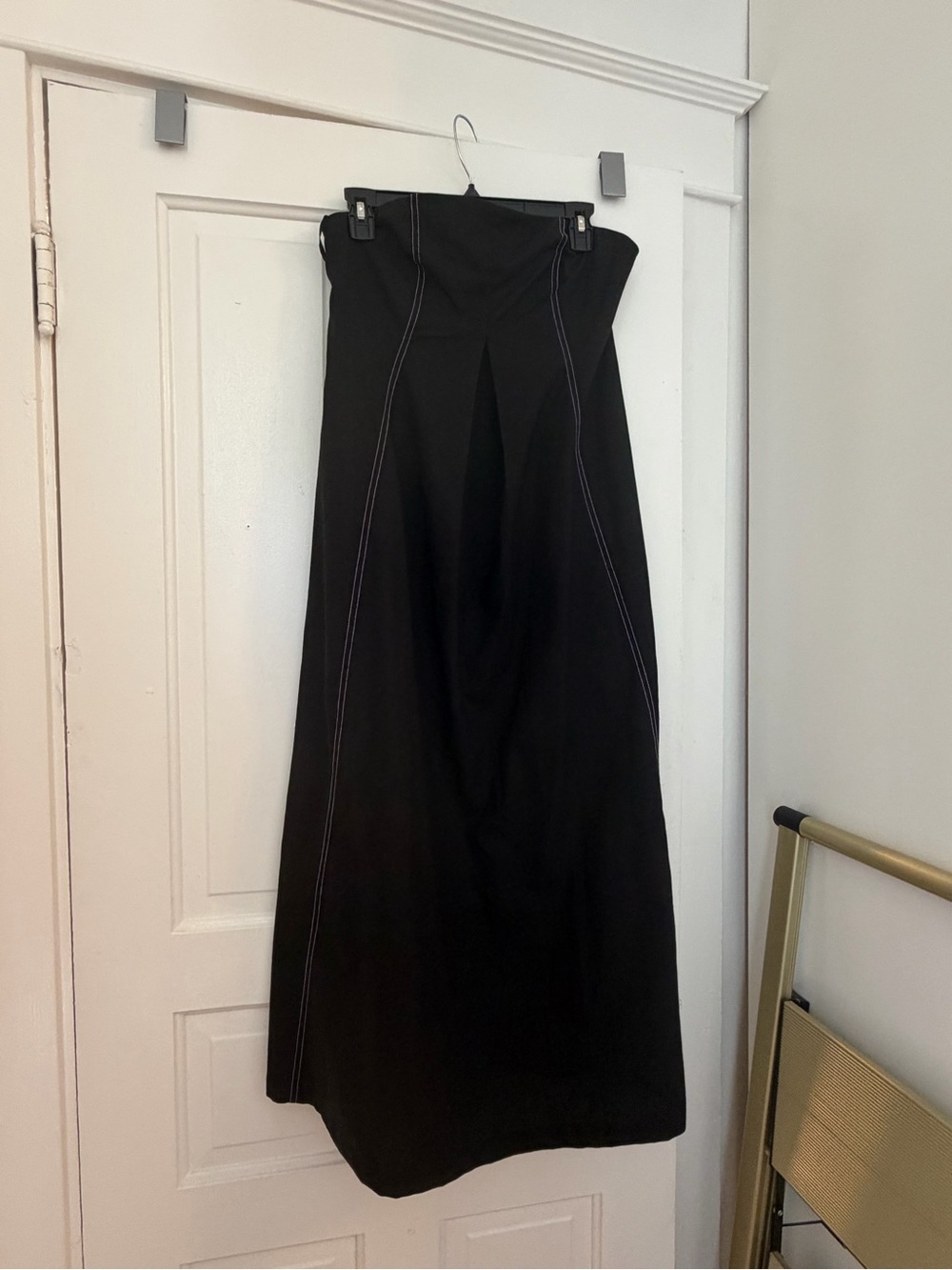 Black Strapless Long Skirt with Contrast Stitching